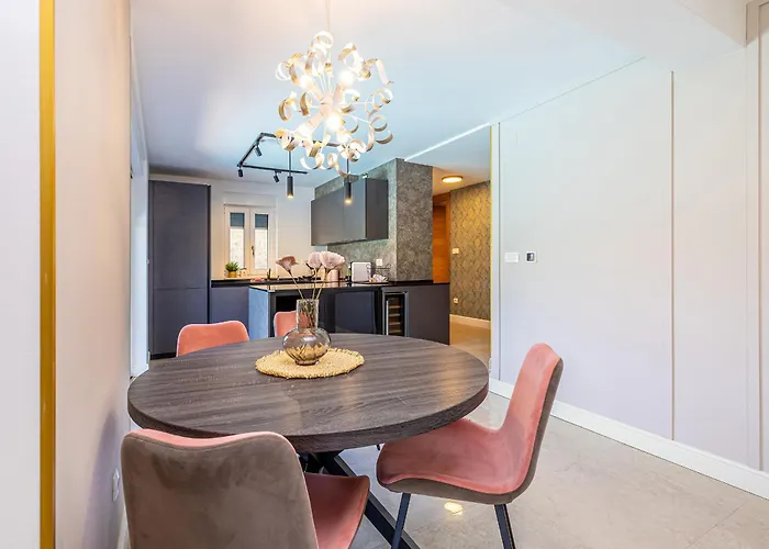 Siora * Нивице